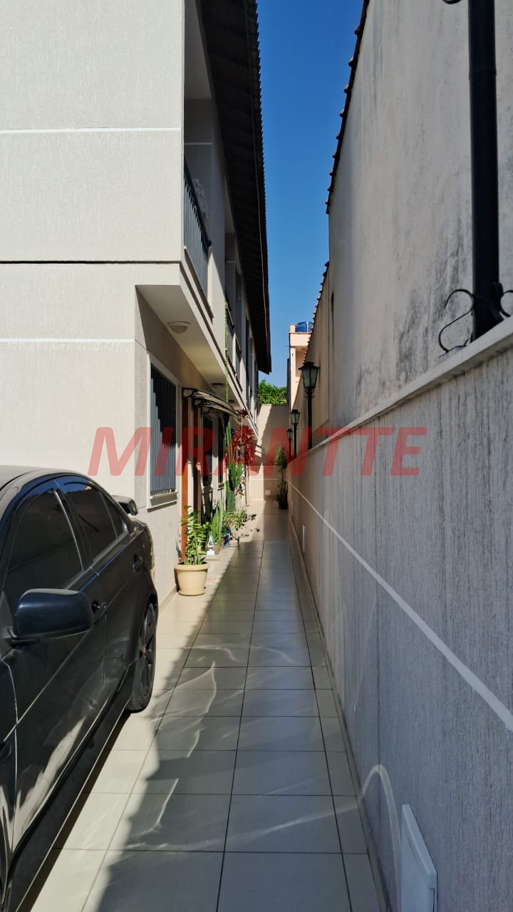 Sobrado de 62m² com 2 quartos em Vila Nilo