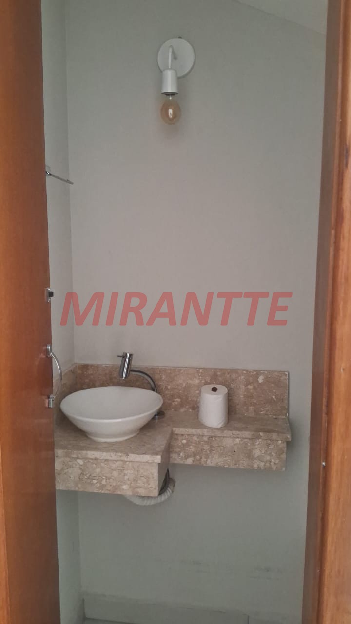 Sobrado de 62m² com 2 quartos em Vila Nilo