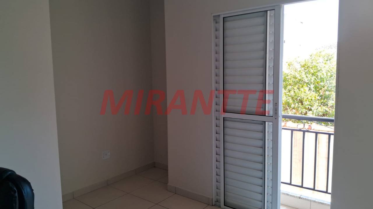 Sobrado de 62m² com 2 quartos em Vila Nilo