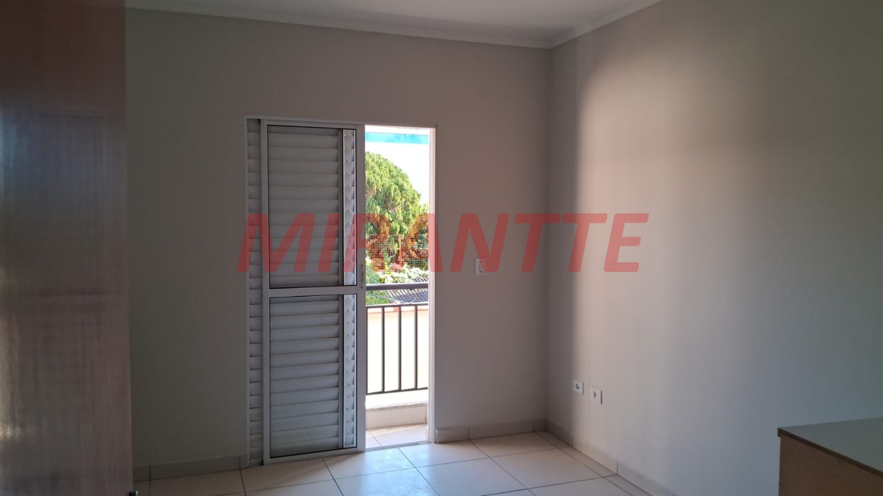 Sobrado de 62m² com 2 quartos em Vila Nilo