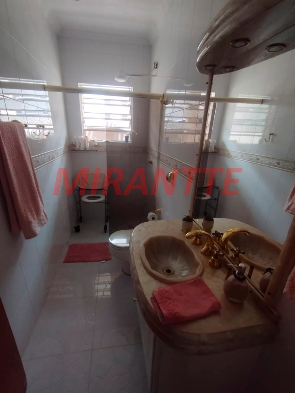 Casa terrea de 363m² com 2 quartos em Vila Guaca