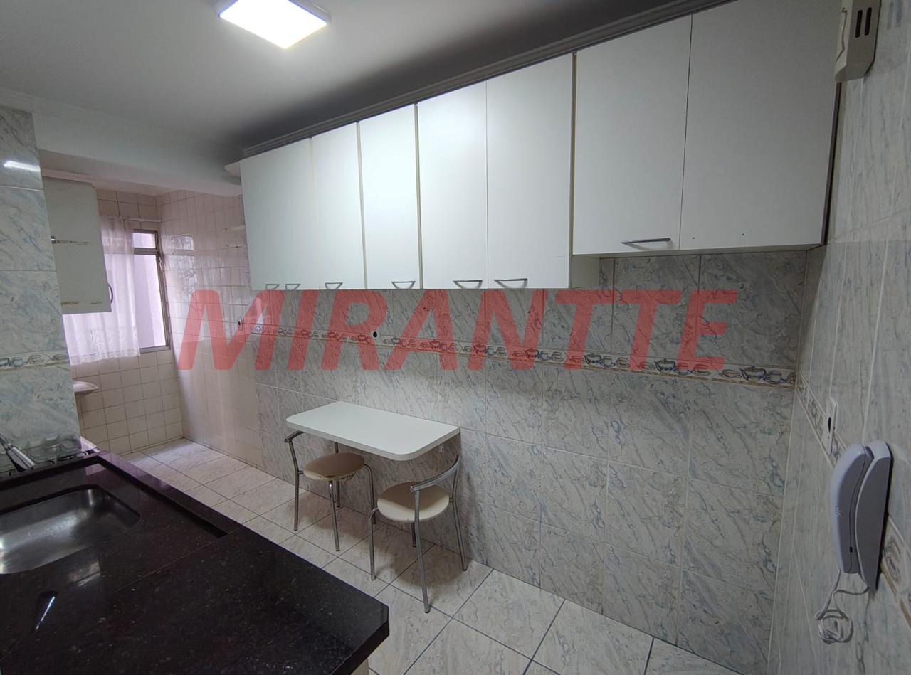 Apartamento de 51m² com 2 quartos em Picanço