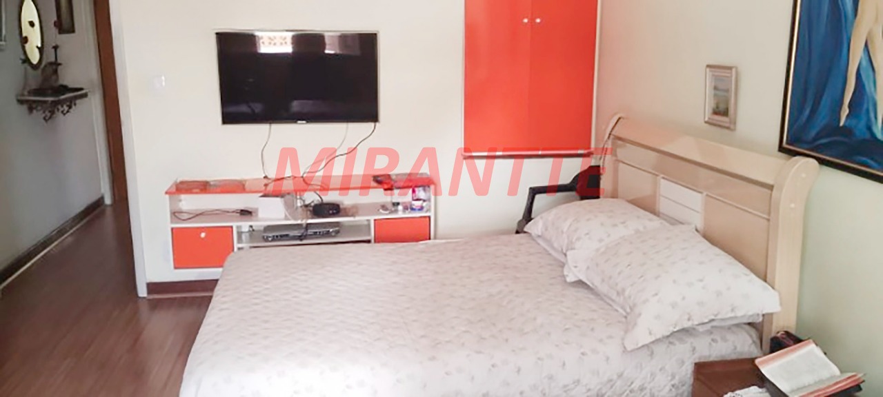 Sobrado de 160m² com 2 quartos em Santana