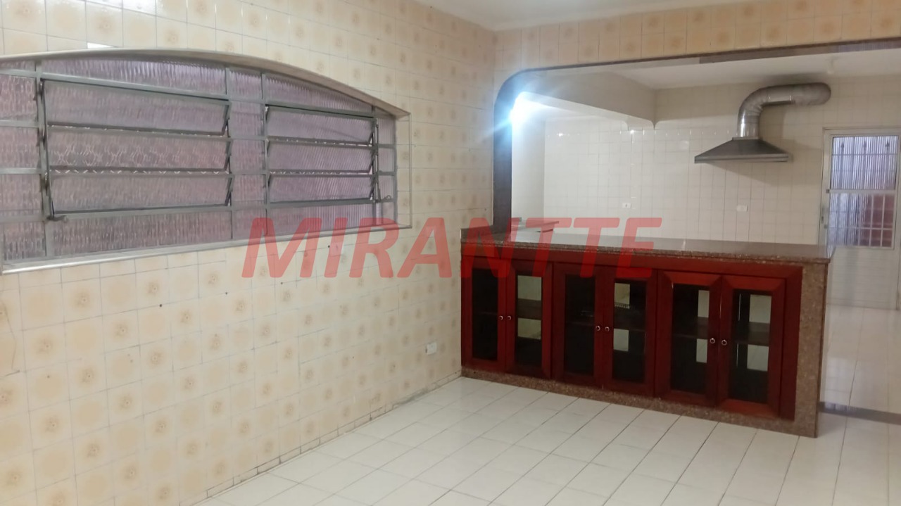 Sobrado de 157m² com 3 quartos em Vila Barbosa