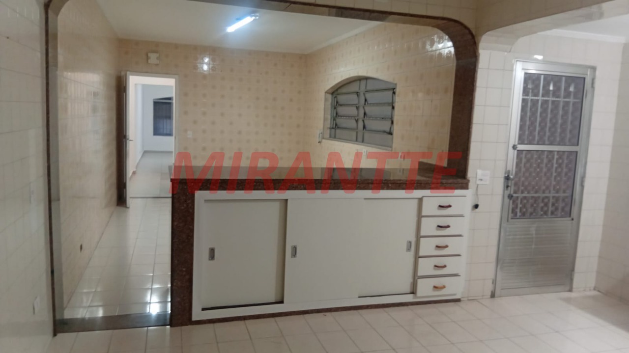 Sobrado de 157m² com 3 quartos em Vila Barbosa