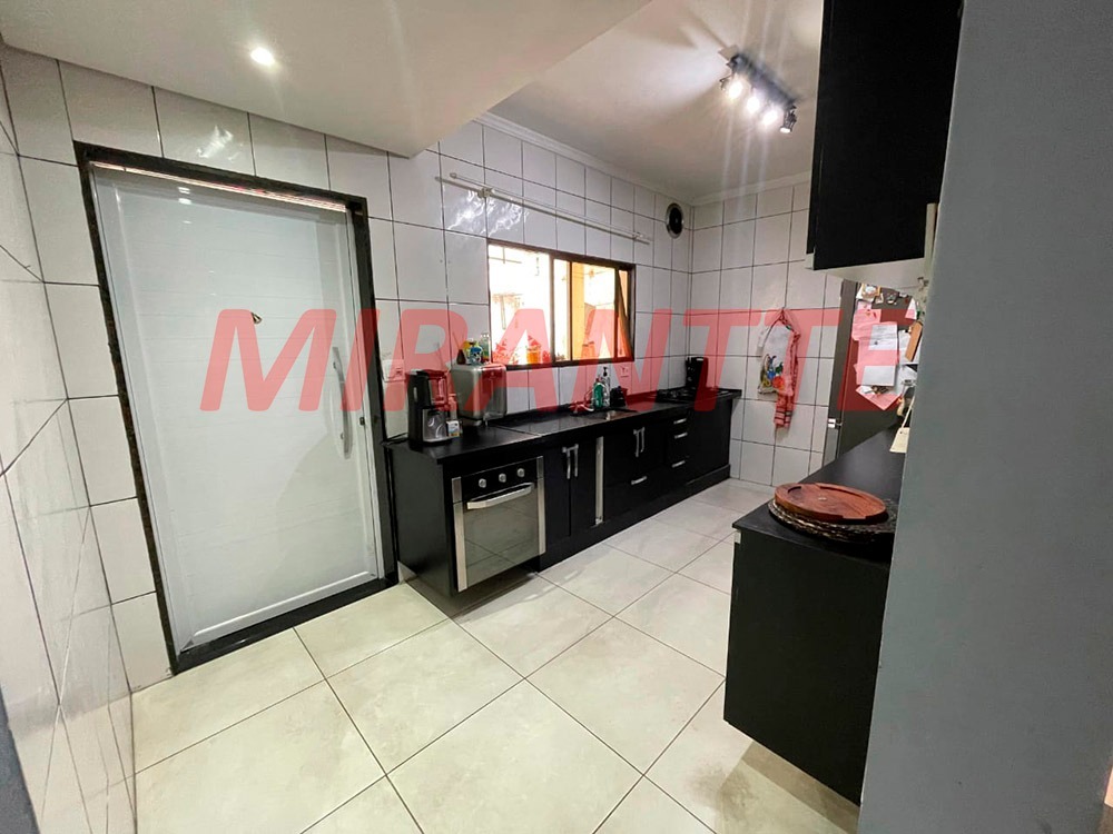 Casa terrea de 240m² com 8 quartos em Jardim Modelo