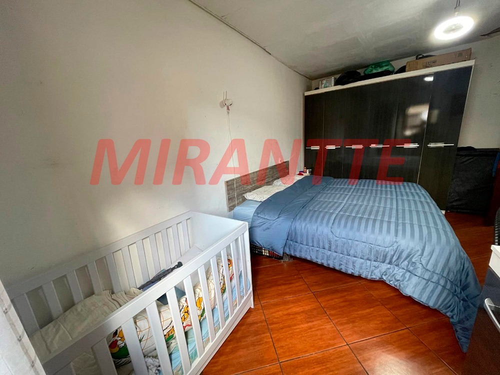 Casa terrea de 240m² com 8 quartos em Jardim Modelo