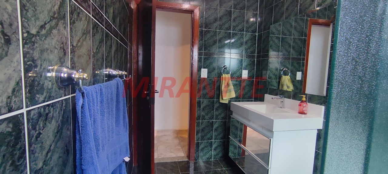 Sobrado de 190m² com 3 quartos em Jardim Guançã