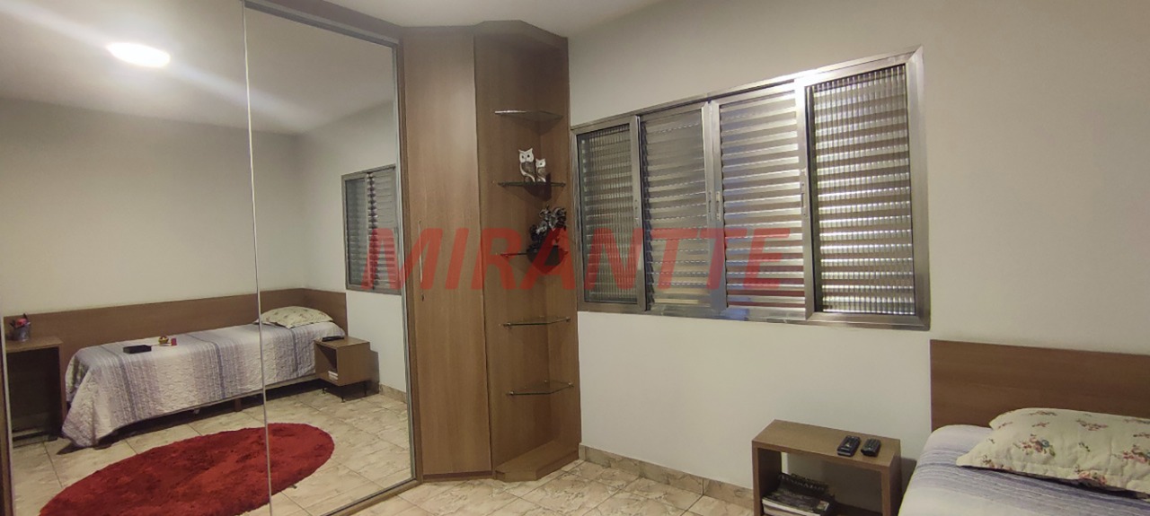 Sobrado de 190m² com 3 quartos em Jardim Guançã