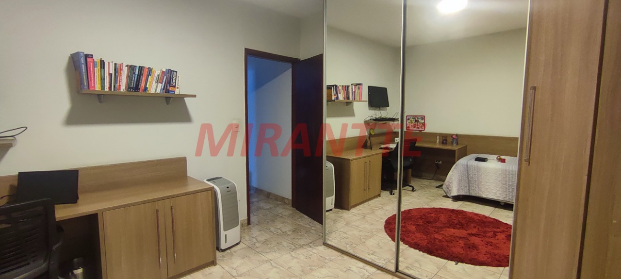 Sobrado de 190m² com 3 quartos em Jardim Guançã