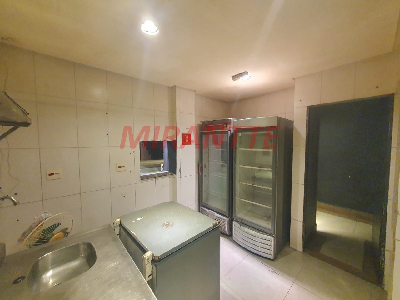 Comercial de 220m² em Imirim