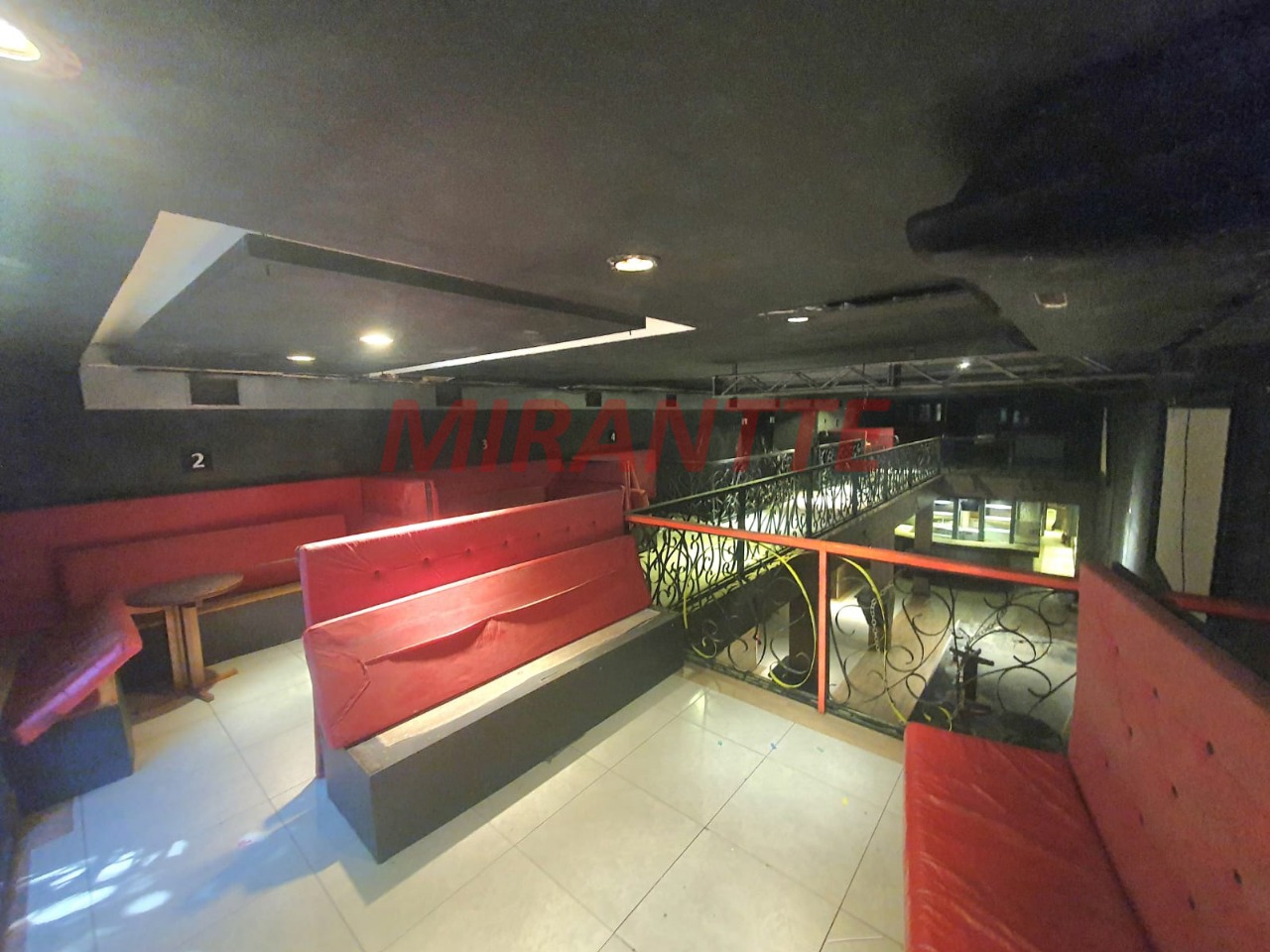 Comercial de 220m² em Imirim