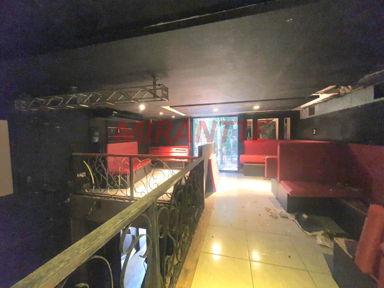 Comercial de 220m² em Imirim