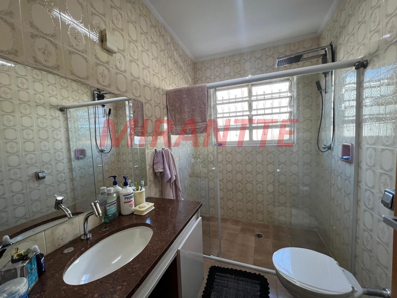Sobrado de 203m² com 3 quartos em Parque Sao Domingos