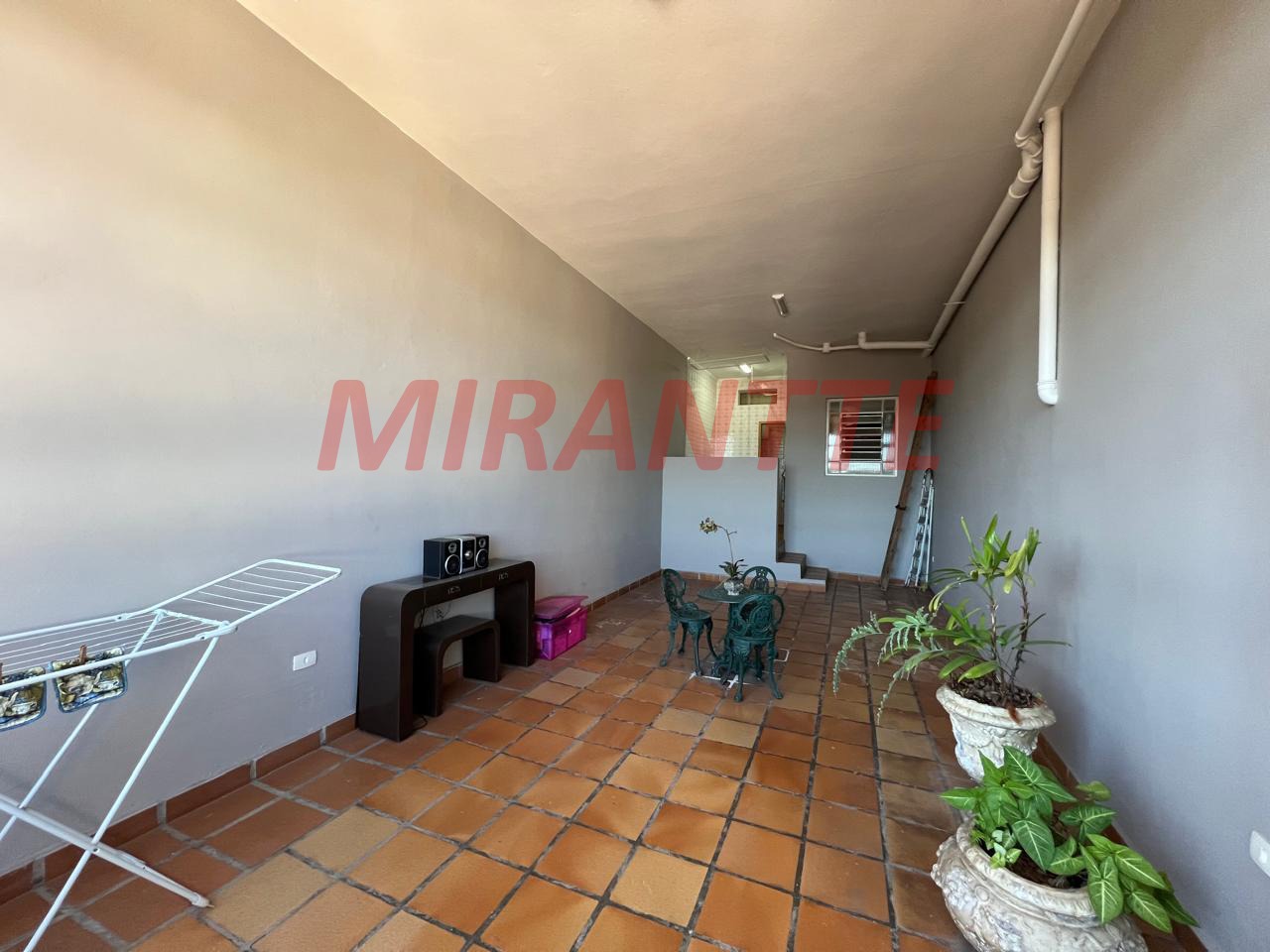 Sobrado de 203m² com 3 quartos em Parque Sao Domingos