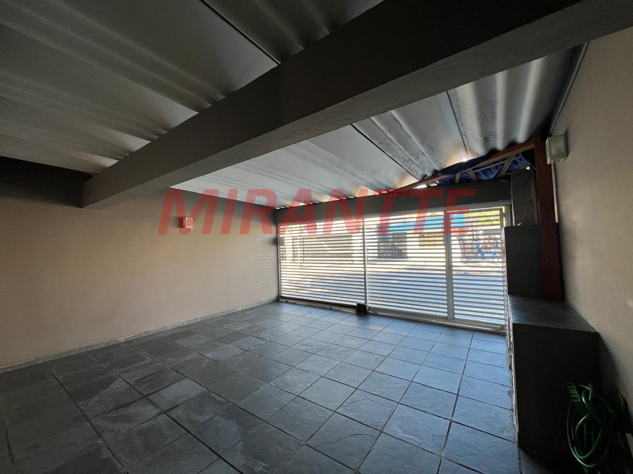 Sobrado de 203m² com 3 quartos em Parque Sao Domingos