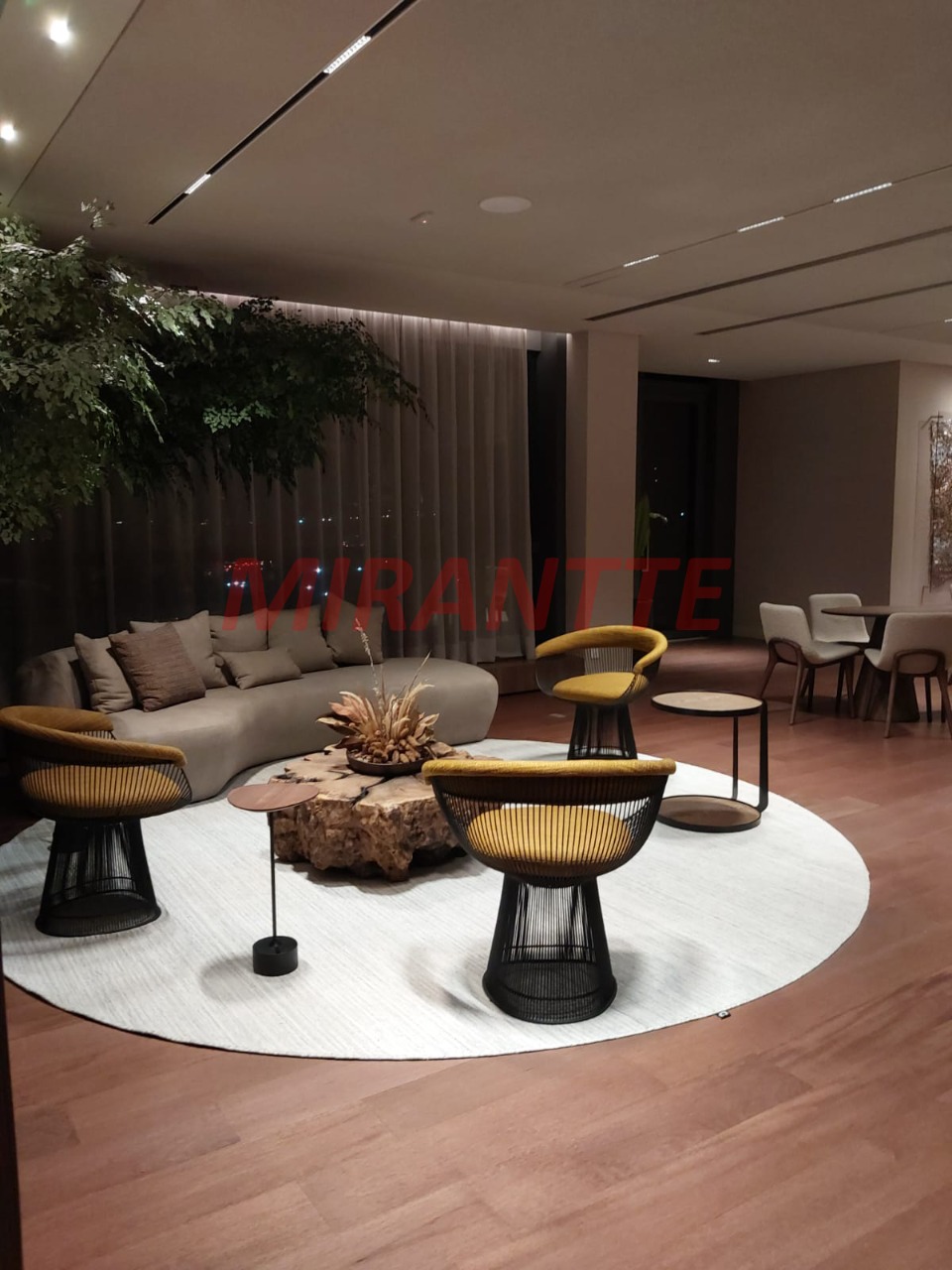 Apartamento de 142m² com 2 quartos em Jardim Morumbi