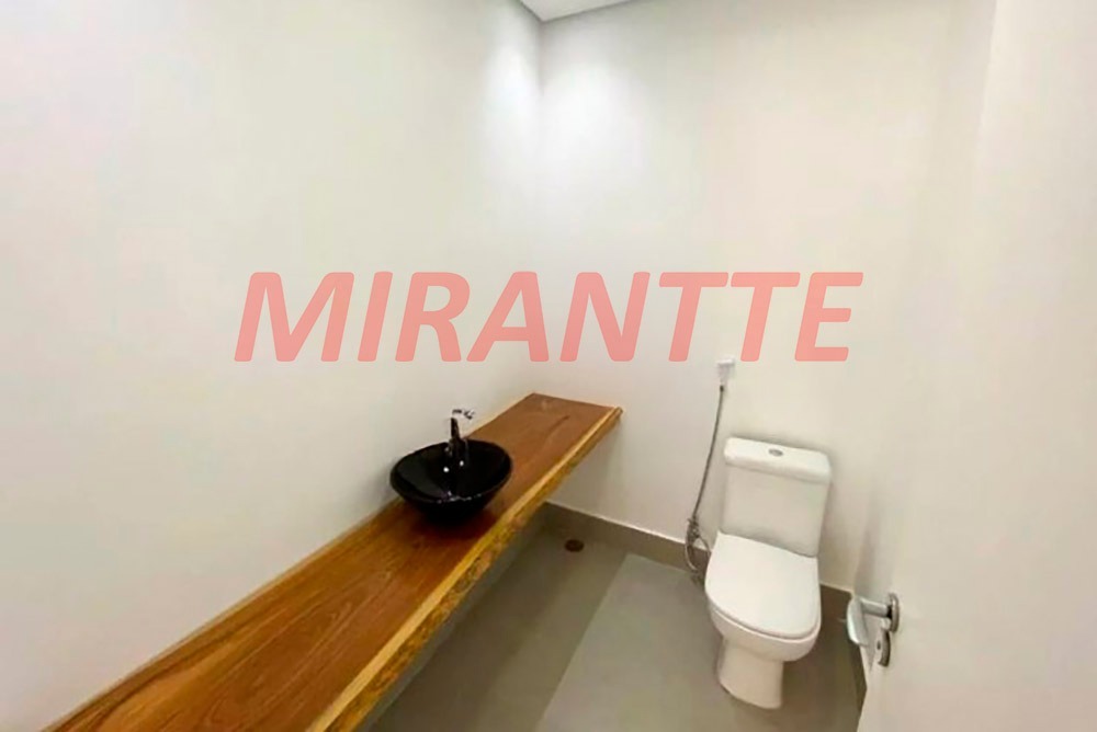 Cond. fechado de 420m² com 6 quartos em Jardim Acapulco