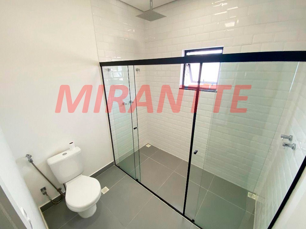 Cond. fechado de 398m² com 5 quartos em Jardim Acapulco