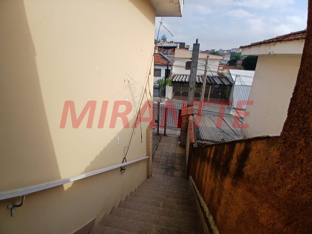 Sobrado de 175m² com 3 quartos em Vila Prado