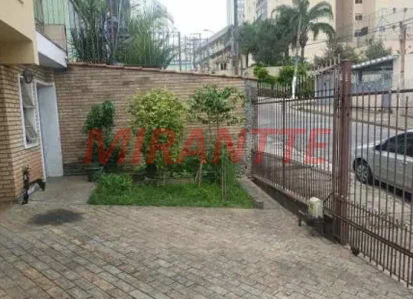 Sobrado de 175m² com 3 quartos em Vila Prado