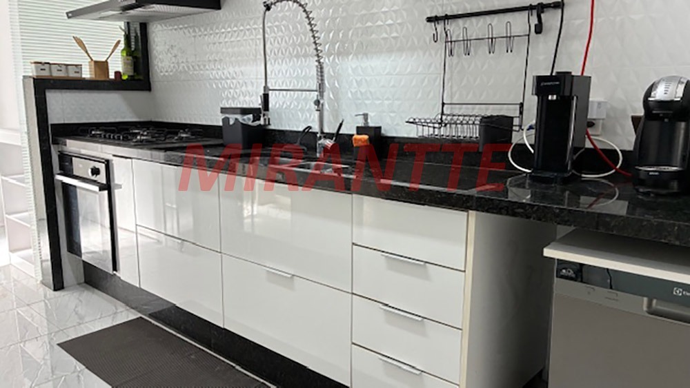 Apartamento de 105m² com 3 quartos em Santana