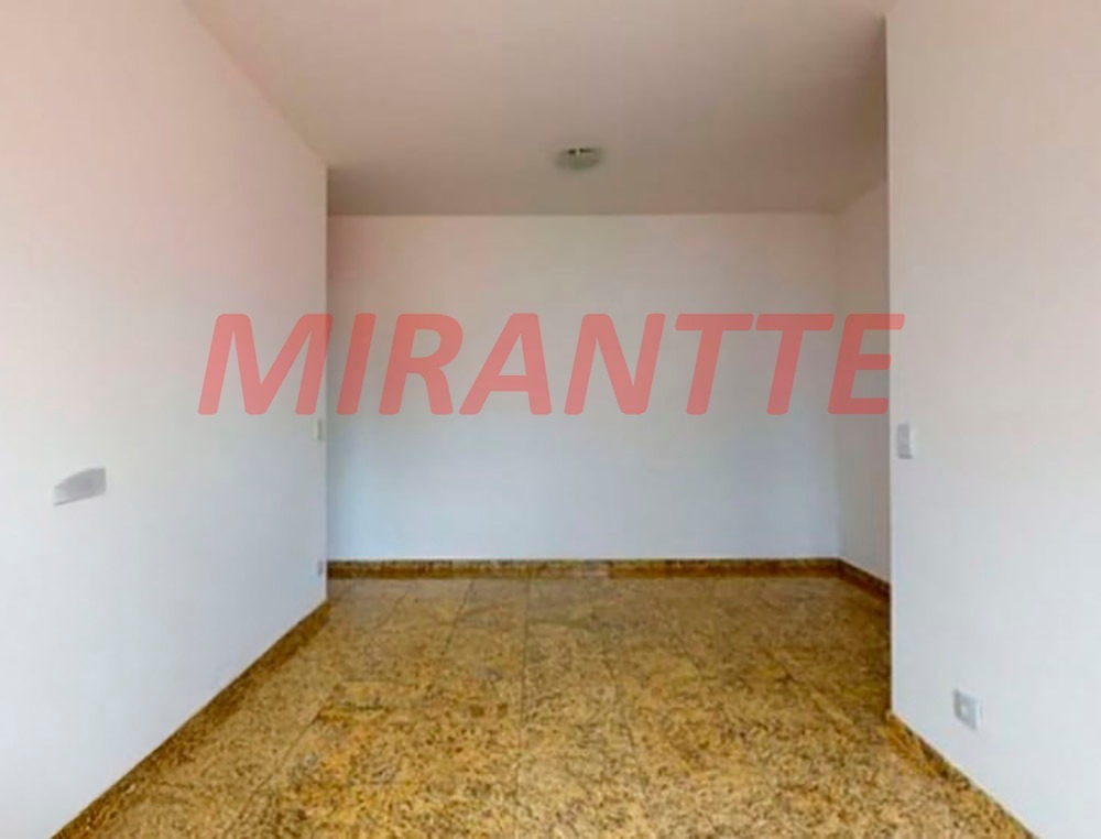 Apartamento de 70m² com 2 quartos em Santa Teresinha