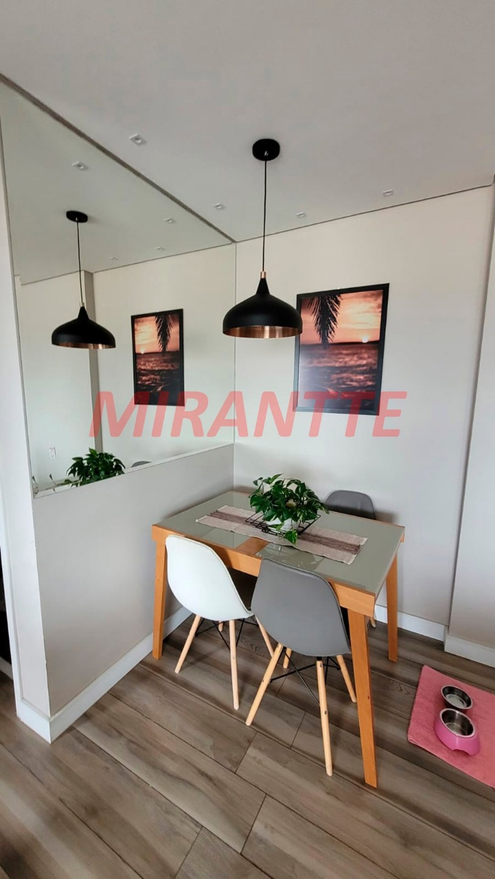 Apartamento de 59m² com 2 quartos em Vila Dom Pedro II