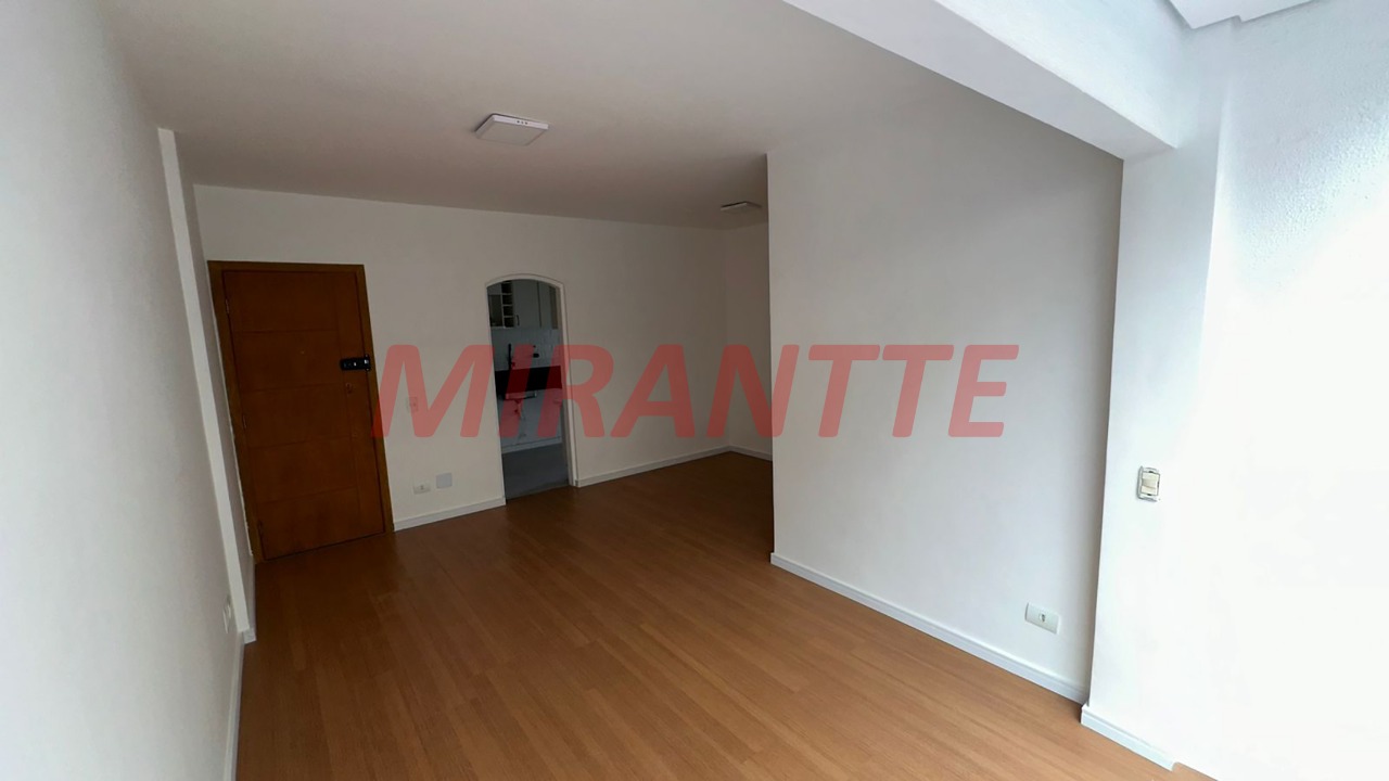 Apartamento de 75m² com 2 quartos em Santana