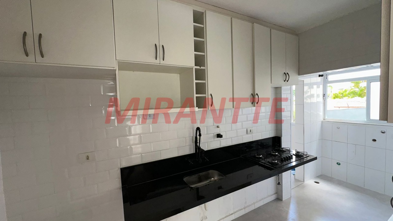 Apartamento de 75m² com 2 quartos em Santana