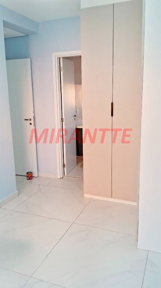 Apartamento de 56m² com 2 quartos em Limão