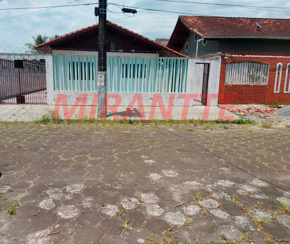 Casa terrea de 114.88m² com 3 quartos em Marrocos