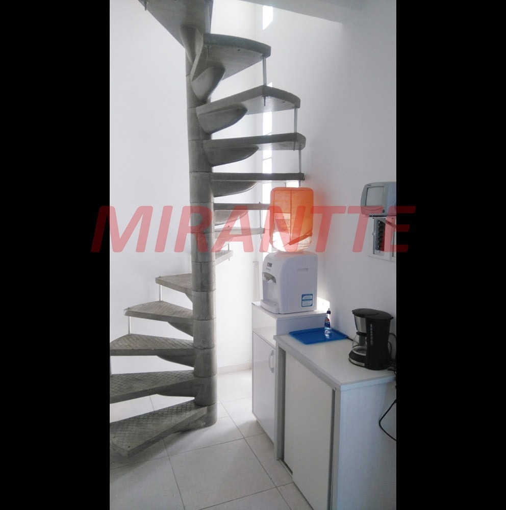 Conjunto comercial de 40m² em Santana
