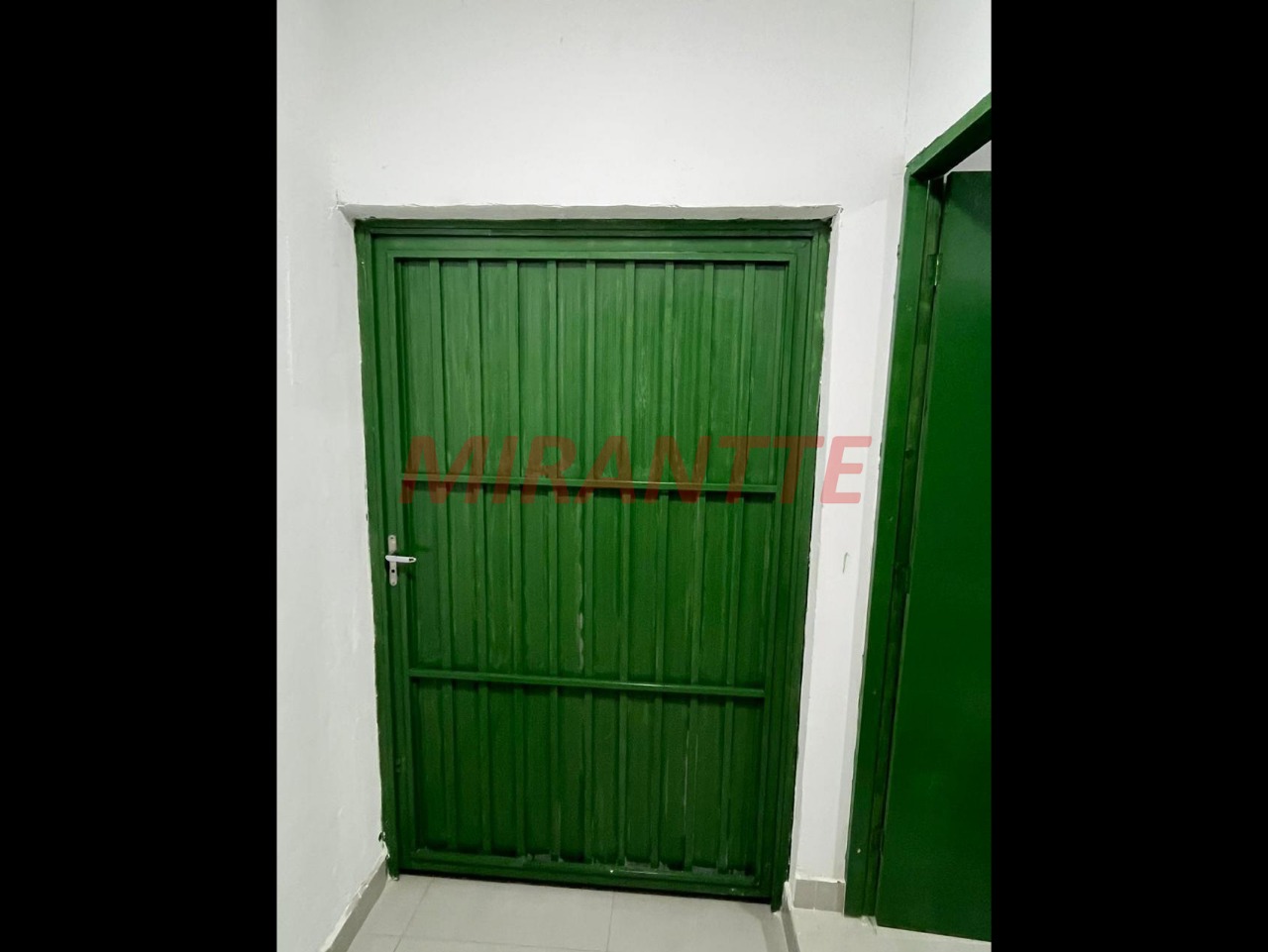 Comercial de 440m² em Jardim Presidente Dutra