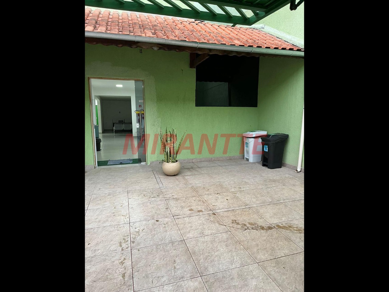 Comercial de 440m² em Jardim Presidente Dutra