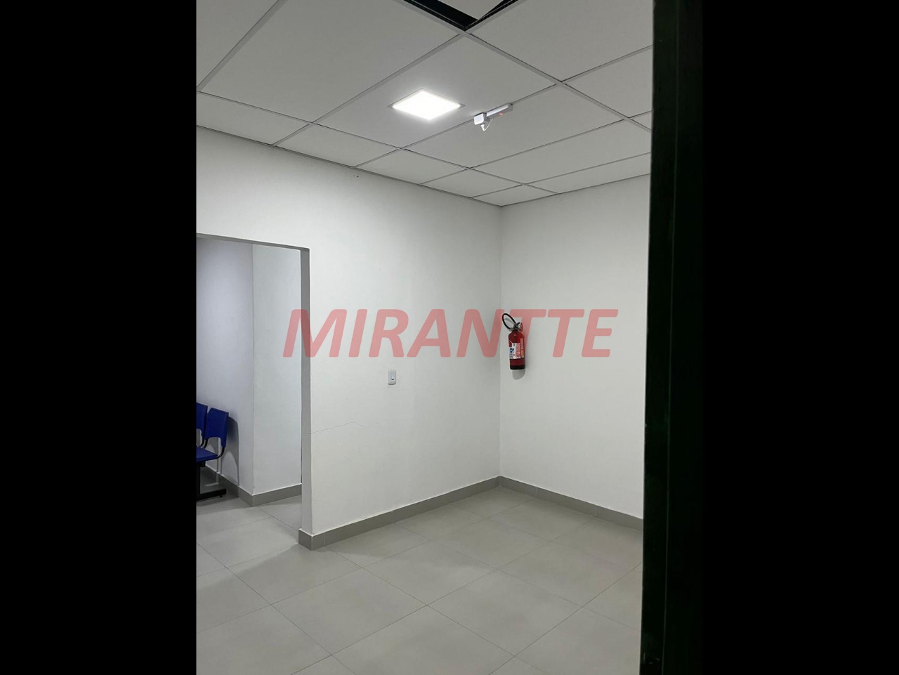 Comercial de 440m² em Jardim Presidente Dutra