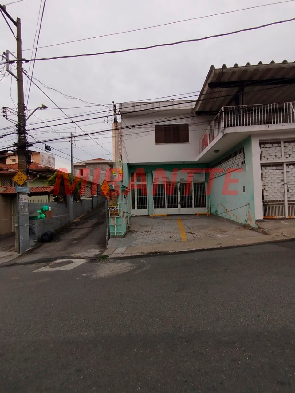 Comercial de 100m² em Vila Nivi