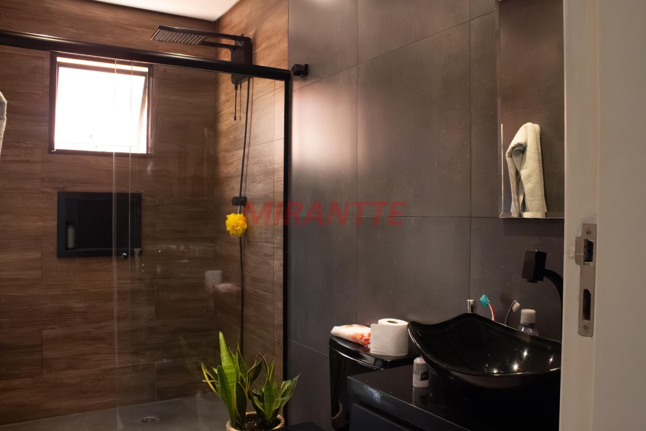Sobrado de 215m² com 2 quartos em Carandiru