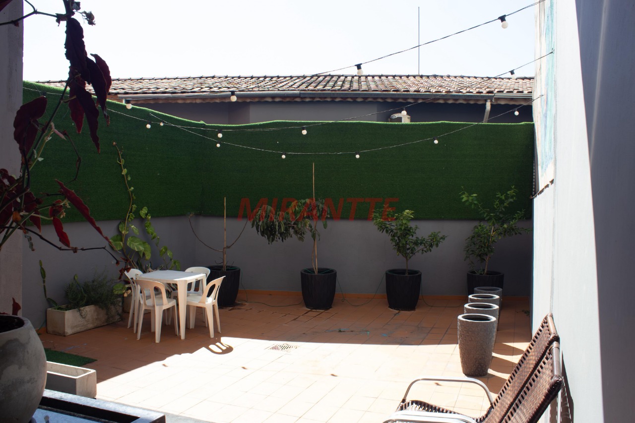 Sobrado de 215m² com 2 quartos em Carandiru