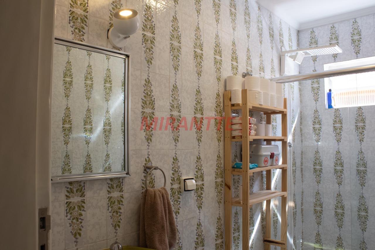 Sobrado de 215m² com 2 quartos em Carandiru