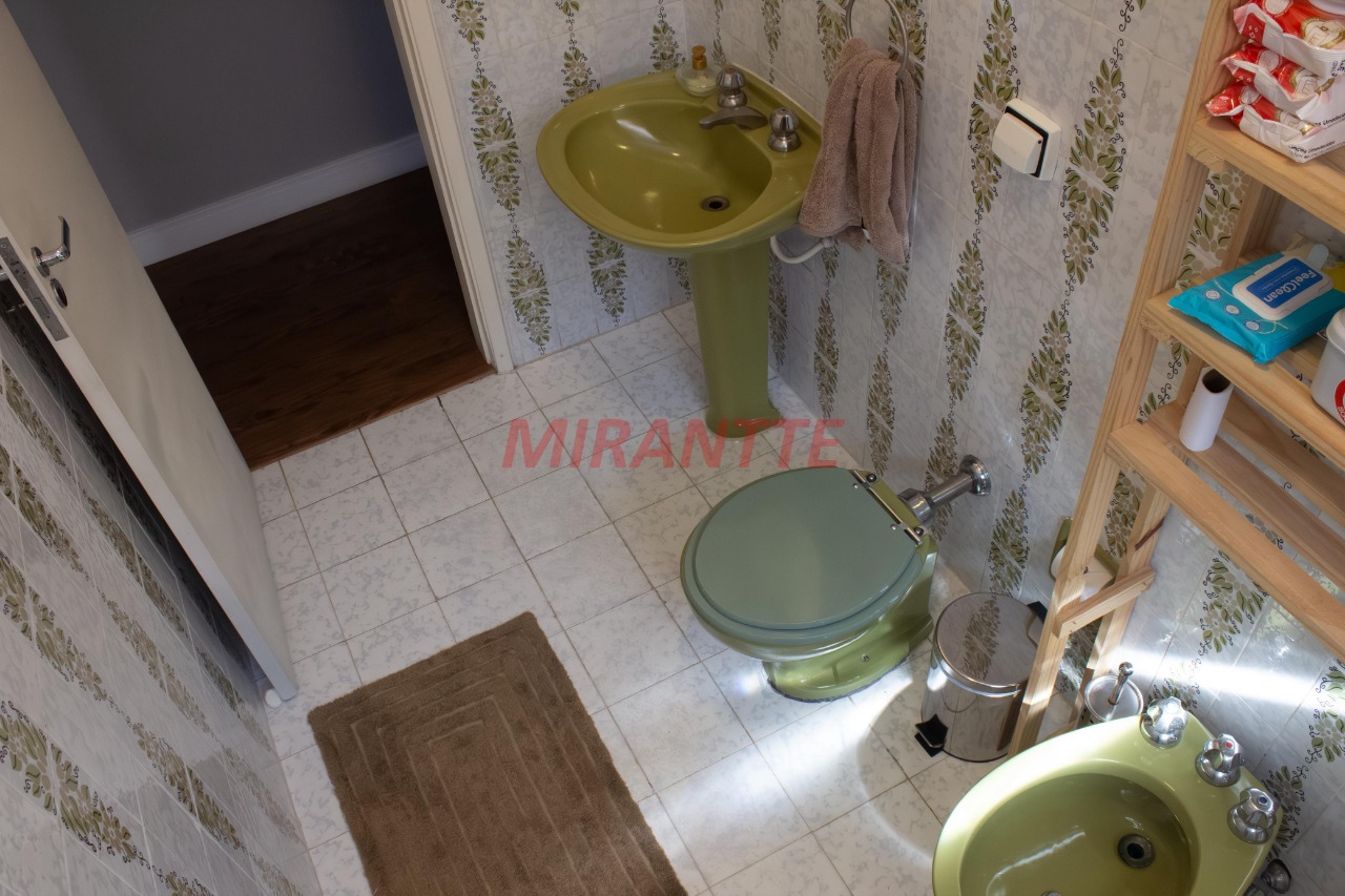 Sobrado de 215m² com 2 quartos em Carandiru