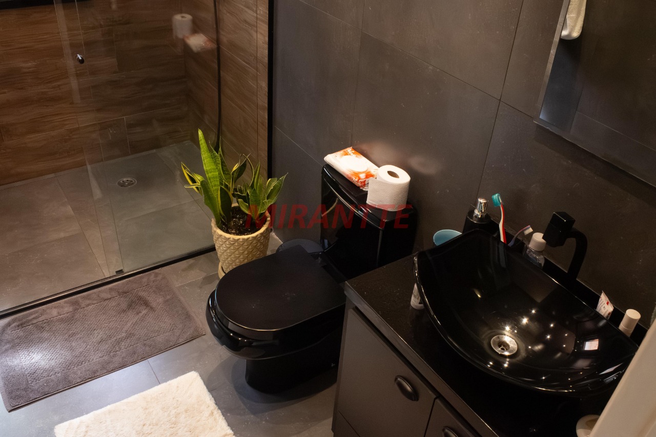 Sobrado de 215m² com 2 quartos em Carandiru
