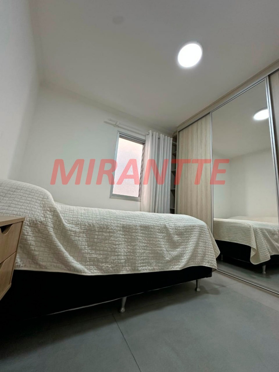 Cond. fechado de 115.98m² com 3 quartos em Parque Itaguaçu