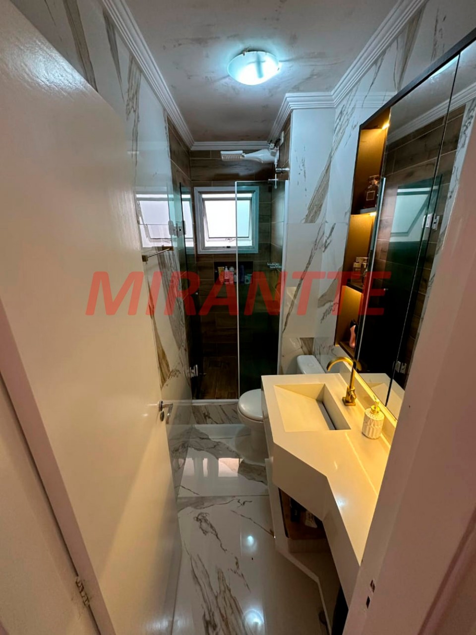 Cond. fechado de 115.98m² com 3 quartos em Parque Itaguaçu