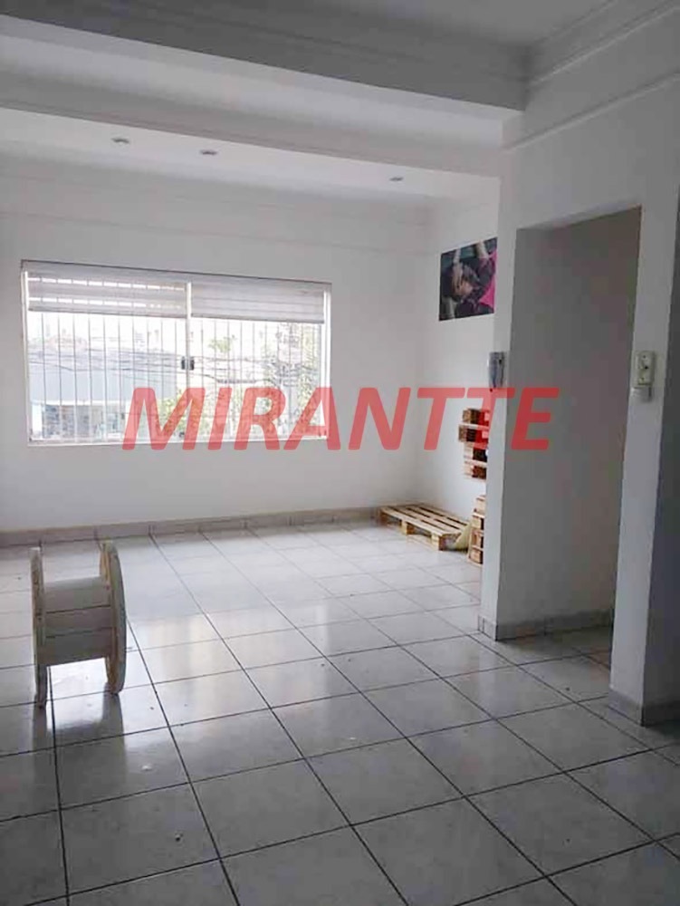 Comercial de 129m² em Água Fria