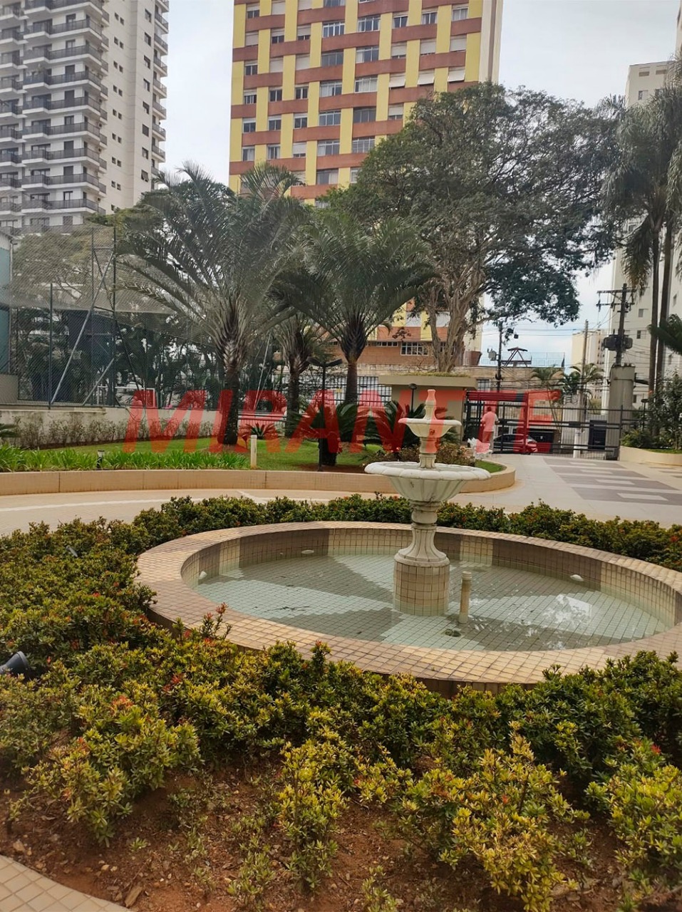 Apartamento de 95m² com 3 quartos em Santana