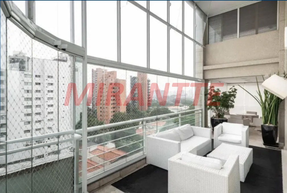 Apartamento de 300m² com 4 quartos em Moema