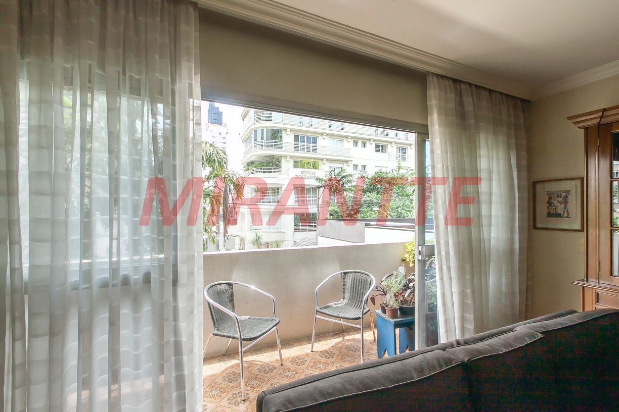 Apartamento de 190m² com 4 quartos em Jardim Europa