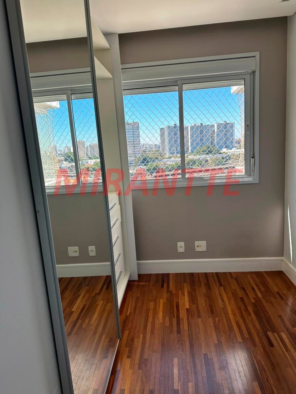 Apartamento de 66m² com 2 quartos em Vila Anastacio