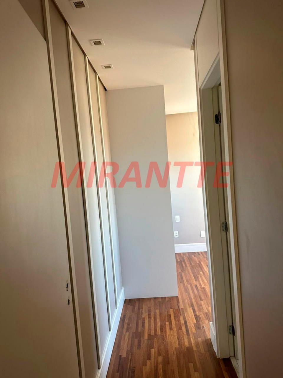 Apartamento de 66m² com 2 quartos em Vila Anastacio